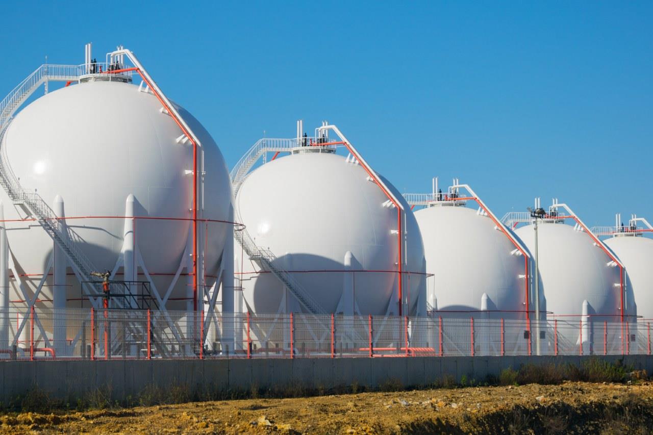 Natural Gas: A Critical Commodity with Volatile August 2025 Movements