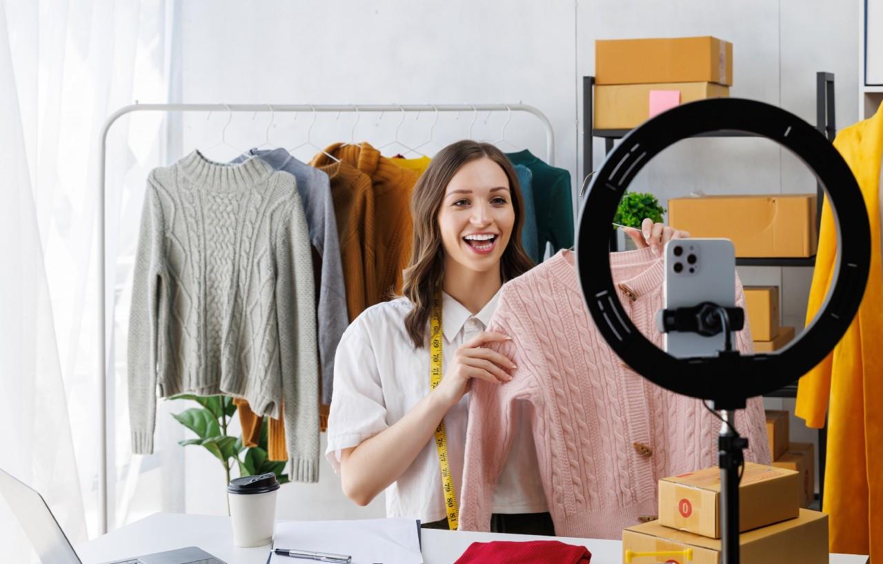 Marketing & Advertising: How Brands Win Attention Today