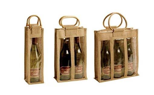 Trendy bags to carry your favorite wine!