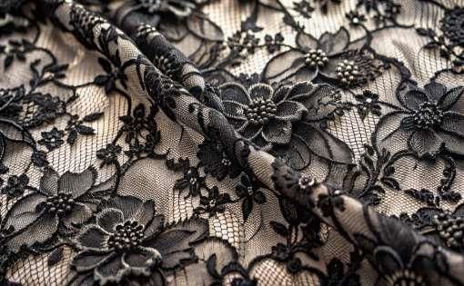 The Cultural Significance of Hellenic Textiles