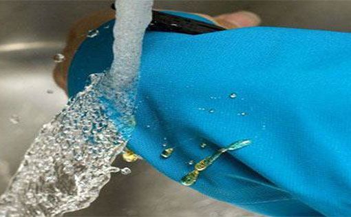 Self-cleaning textiles