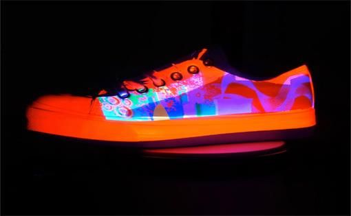 Airforce UV Color Changing Shoes-megaelearning.vn