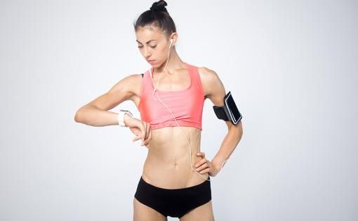 7 'Smart' Clothing Options That Do Everything From Screen Phone Calls to  Monitor Your Workout