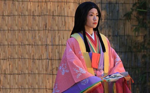 How traditional male and female Japanese clothing have progressed