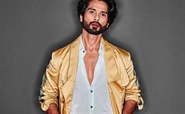 What Occidental Men Can Learn From Indian Fashion