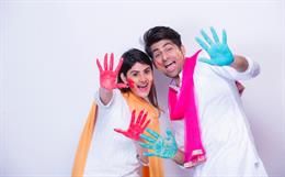 Simple ways to style your Kurta-Pyjama this Holi