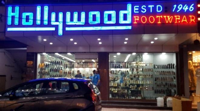 hollywood chappal shop