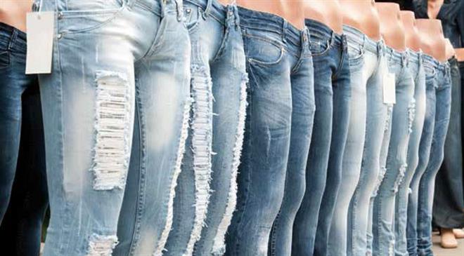 For a long time it was not conceivable that stretch will conquer the denim market. Will the trend continue or is it already on the decline?