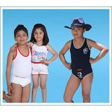 100% Cotton, Polyester/Cotton, Ripped, Single Jersey, Age Group : 4-14 years