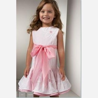 100% Cotton, Polyester/Cotton, Age group : 3-14 years