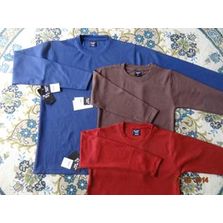 97% polyester, 3% spandex, 4 to 7, S (8/9) to XL (18)