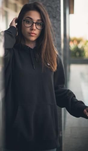 Women's Sweatshirts