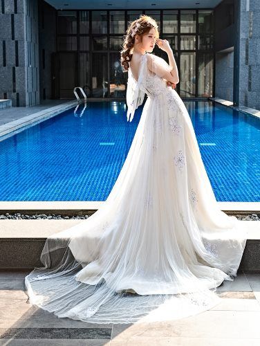 Ladies Wedding Dress