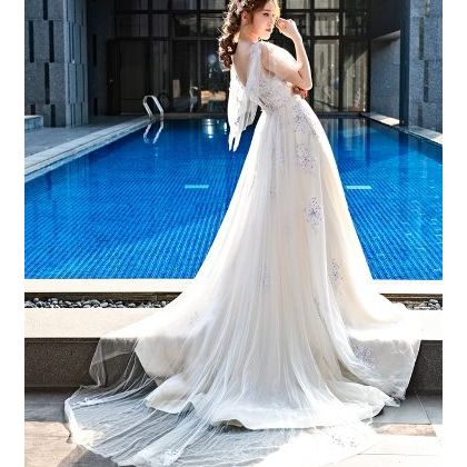 Ladies Wedding Dress