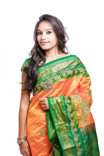 Linen Traditional Stylish Saree, Length: 6.3 m at best price in Surat | ID:  20492669891