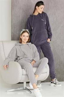 Track Suit / Jogging Suit-Womens Wear