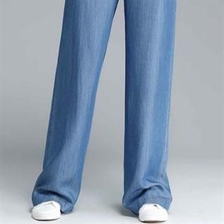 Women's Wide-Leg Mid-Rise Jeans