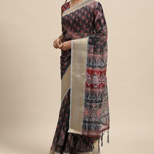 Women Printed Saree