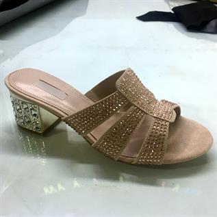 ladies footwear suppliers