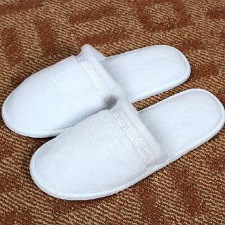 Hotel White Fabric Slipper