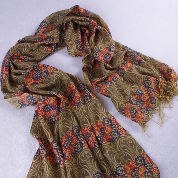 Scarves : 100% Silk / Wool Buyers - Wholesale Manufacturers, Importers