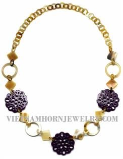 Ladies Horn Necklace 