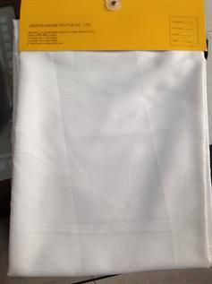 68 gsm, 80% Polyester / 20% Cotton, Bleached, Herringbone
