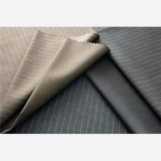 95 to 625 gsm, 70% Polyester / 30% Wool and 65% Polyester / 45% Wool, Dyed / Greige, Plain