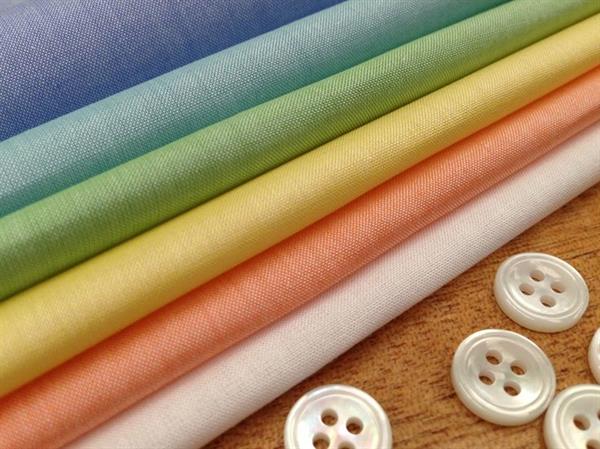 Plain Shirting Fabric