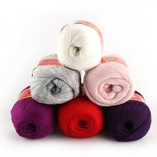 Linen yarn.