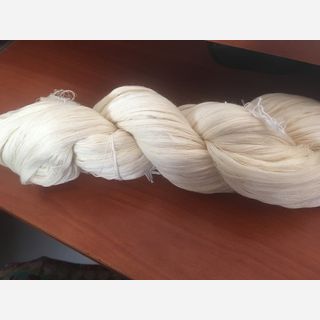 Greige Wool Yarn