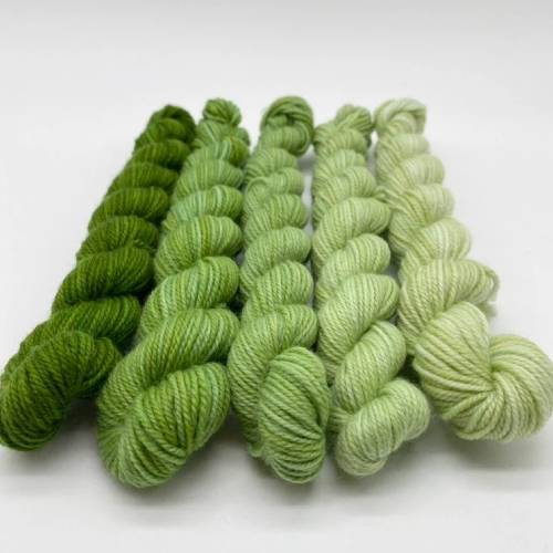 Mossy Wool Yarn