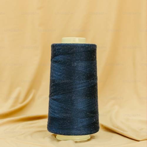 Raw White or Dyed Polyester Yarn