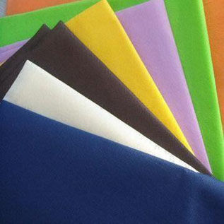 Spunbond nonwoven fabric 20 Gsm x m2 100 Polypropylene