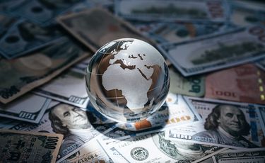 World economy set for slowest growth in 3 decades:...