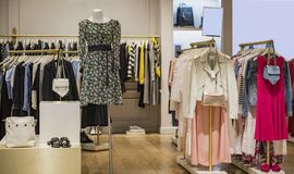 UK footfall declines 0.7% in Oct, high streets see mild lift