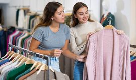 The new economics of fashion: Trust, longevity and price discipline