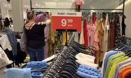 Is Bangladesh facing price challenges from China in the EU?