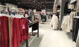  Italy consumer confidence rises in February 2026