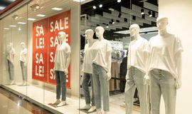 Great Britain's retail volumes up 3% YoY, signalling resilient demand