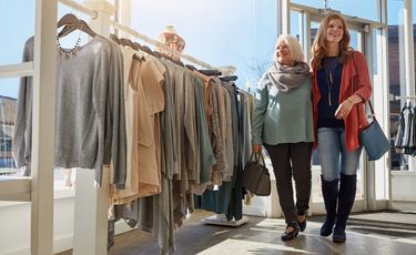UK retail sales rise 3.7% in May on heatwave boost