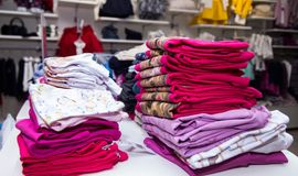 Sri Lanka apparel exports decline amid weaker global demand: JAAF