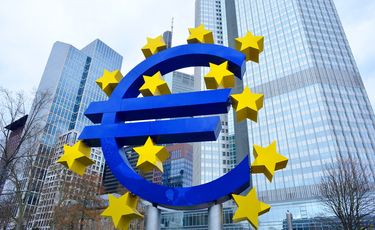 Euro area trade swings from $10 bn surplus to $1.2 bn...