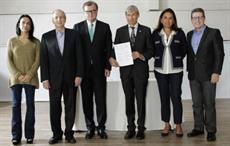 From L-R: Representatives of Zara Brasil, Abit, Instituto Lojas Renner, ILO, Instituto C&A and ABVTEX at the signing ceremony of the new partnership. Courtesy: Evandro Monteiro de Carvalho/Abit