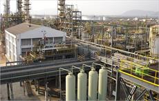 Aramco seeks stake in India's biggest proposed refinery