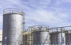 European propylene prices inch lower last week