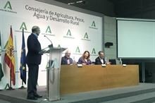 Panel (L-R): Espalgodon president Dimas Rizzo Escalante; Carmen Crespo Diaz from the Regional Government of Andalusia; and Better Cotton’s Damien Sanfilippo. Pic: Alvaro Moreira/Better Cotton