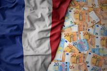 France’s leading economic index declines in March 2024: TCB