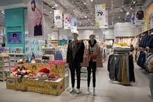 China’s clothes & textiles retail sales up 10.4% YoY in Jan-Feb