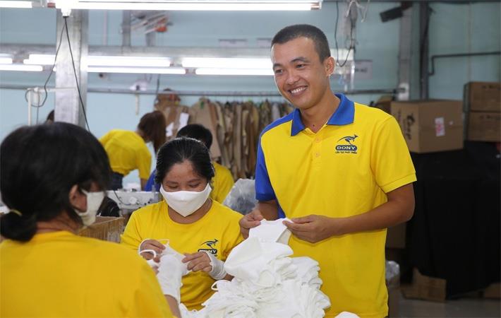Dony Garment makes protecting gear principal manufacturing line Dony Garment makes protecting gear principal manufacturing line